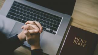 como criar um site para instituições religiosas
