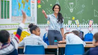 como criar um site para instituições de ensino